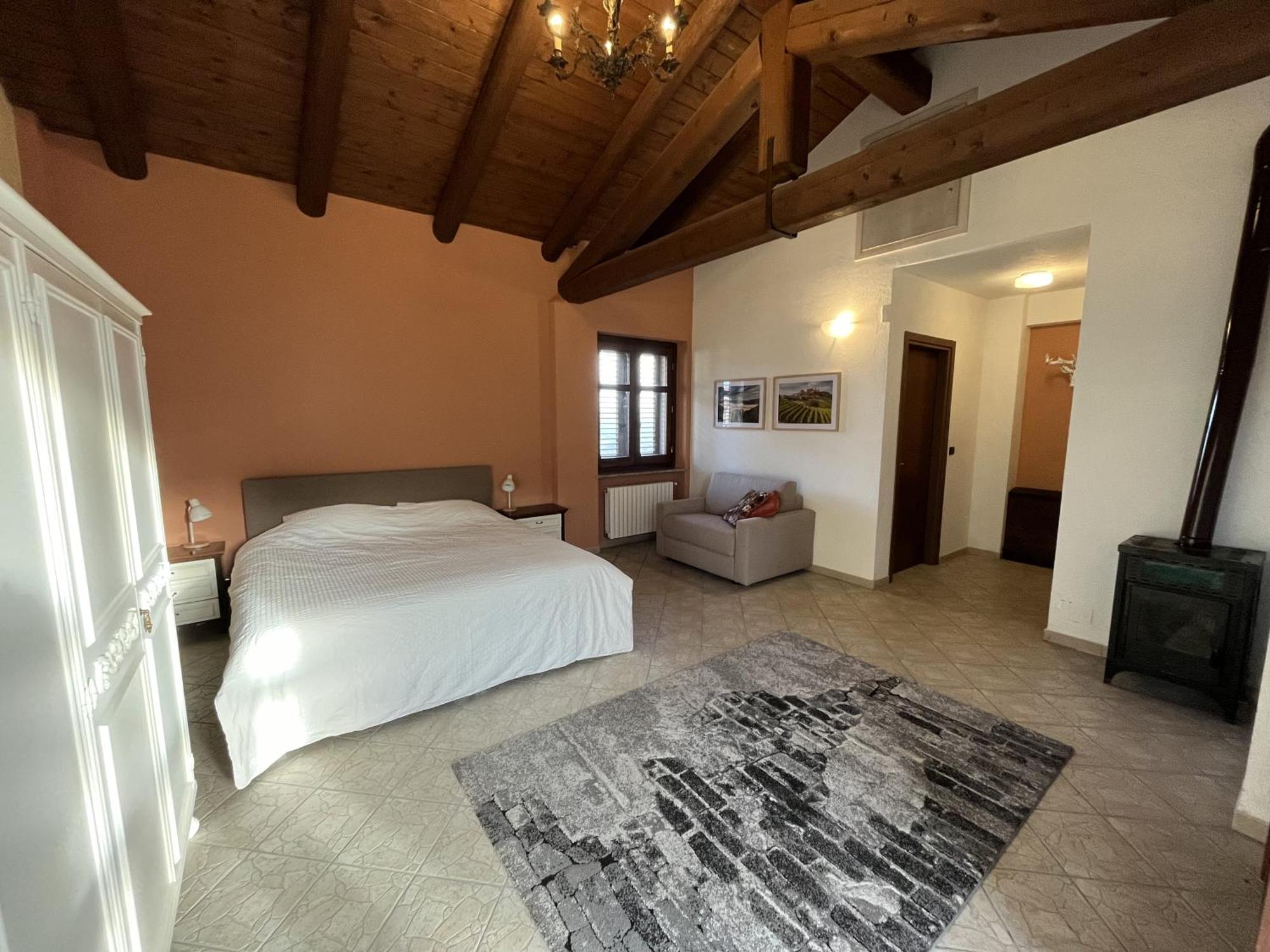 Case Vista Alta Langa, Appartement Bella Vista Cravanzana Екстериор снимка